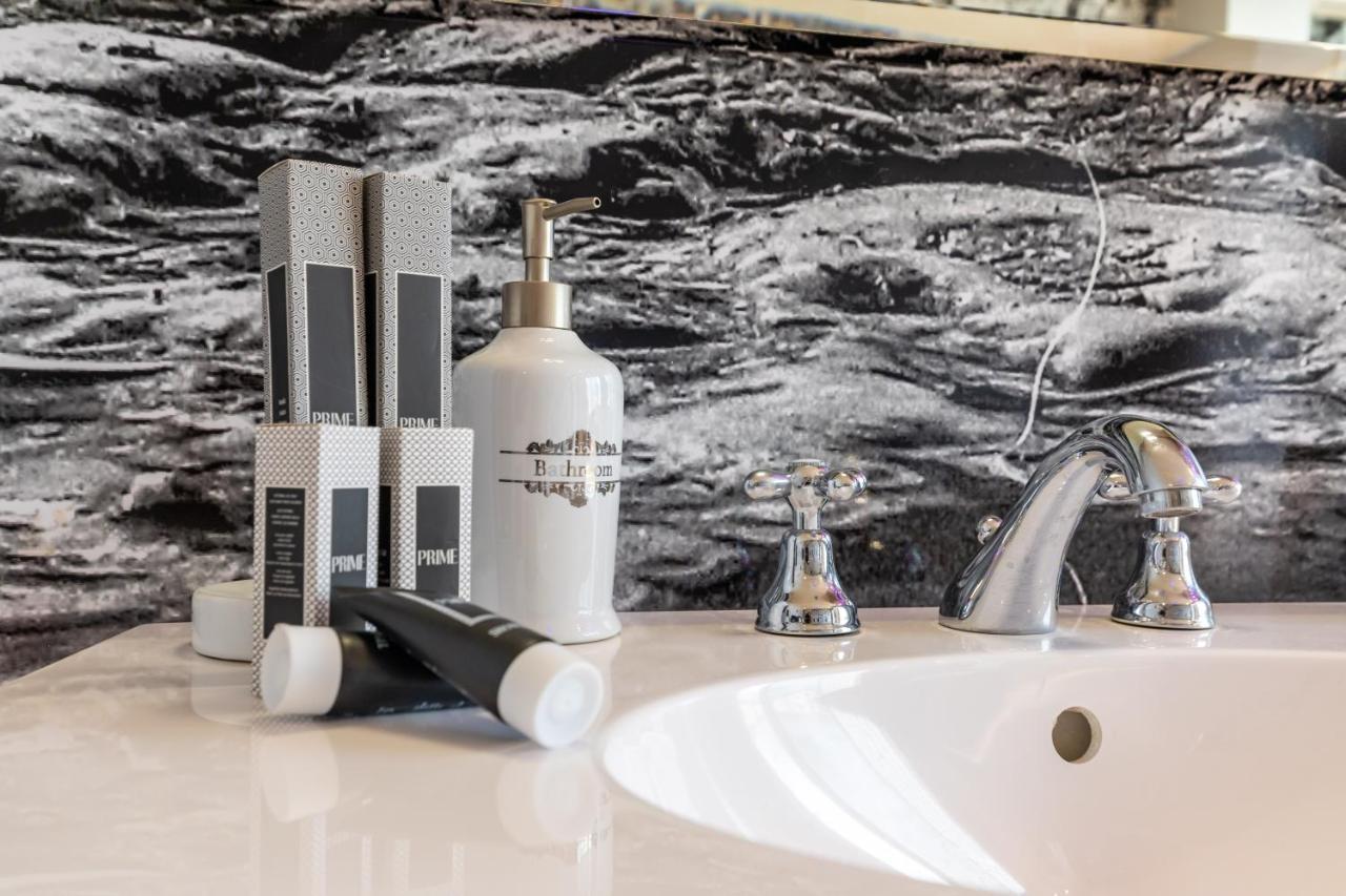 Imperial Suite Spa نابولي المظهر الخارجي الصورة